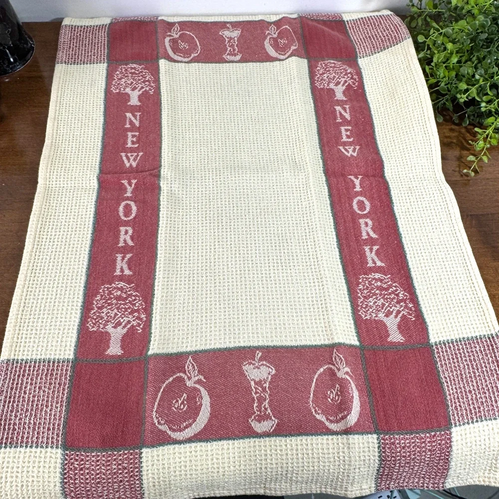 Tea Towel Kitchen Red Apple Waffle Weave Cotton New York India